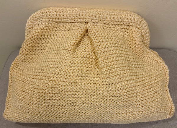 NOFO Style Clutch