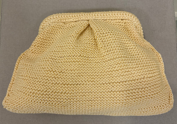 NOFO Style Clutch